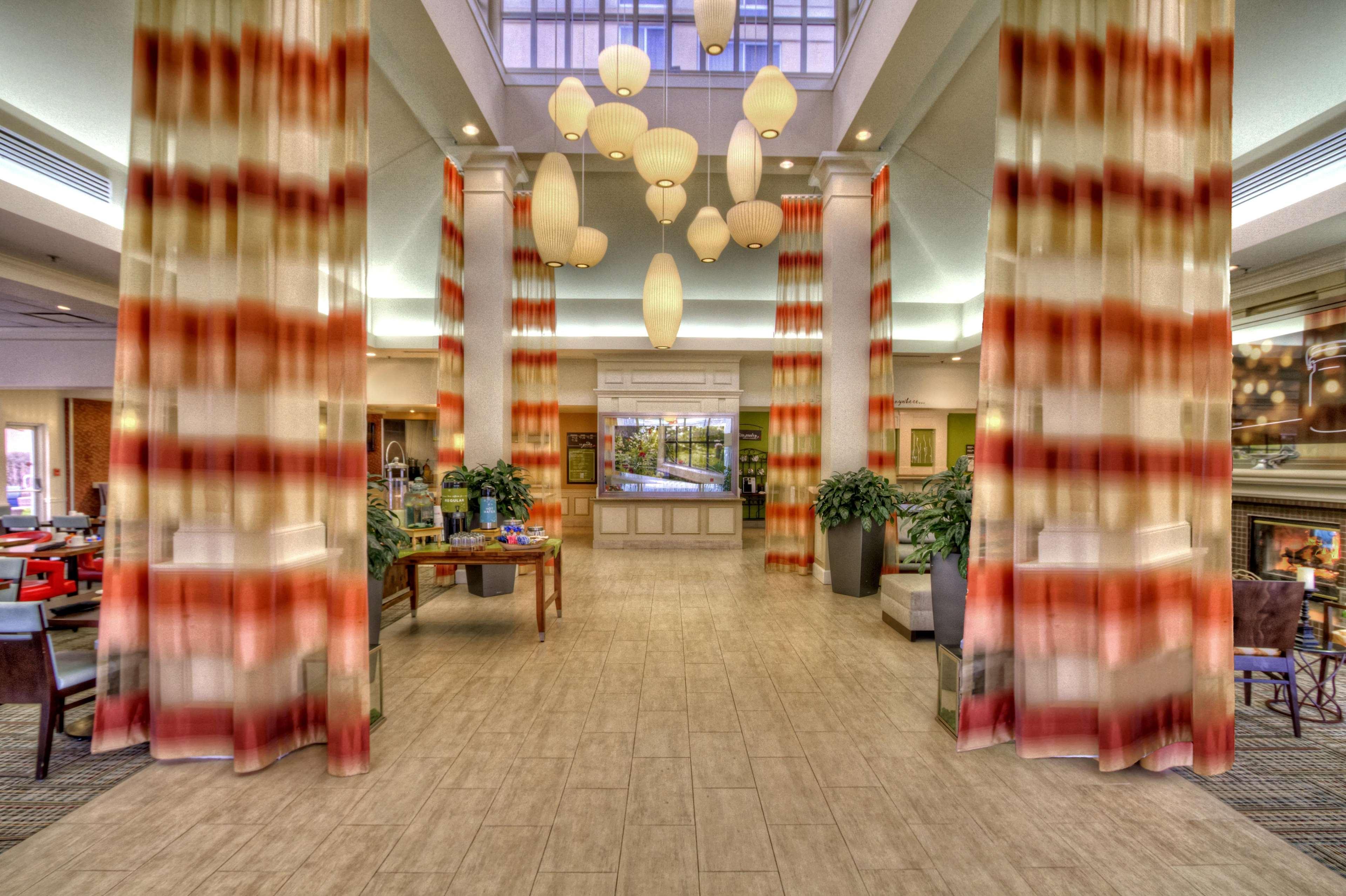 Hilton Garden Inn Nashville Airport Exterior photo