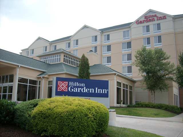 Hilton Garden Inn Nashville Airport Exterior photo